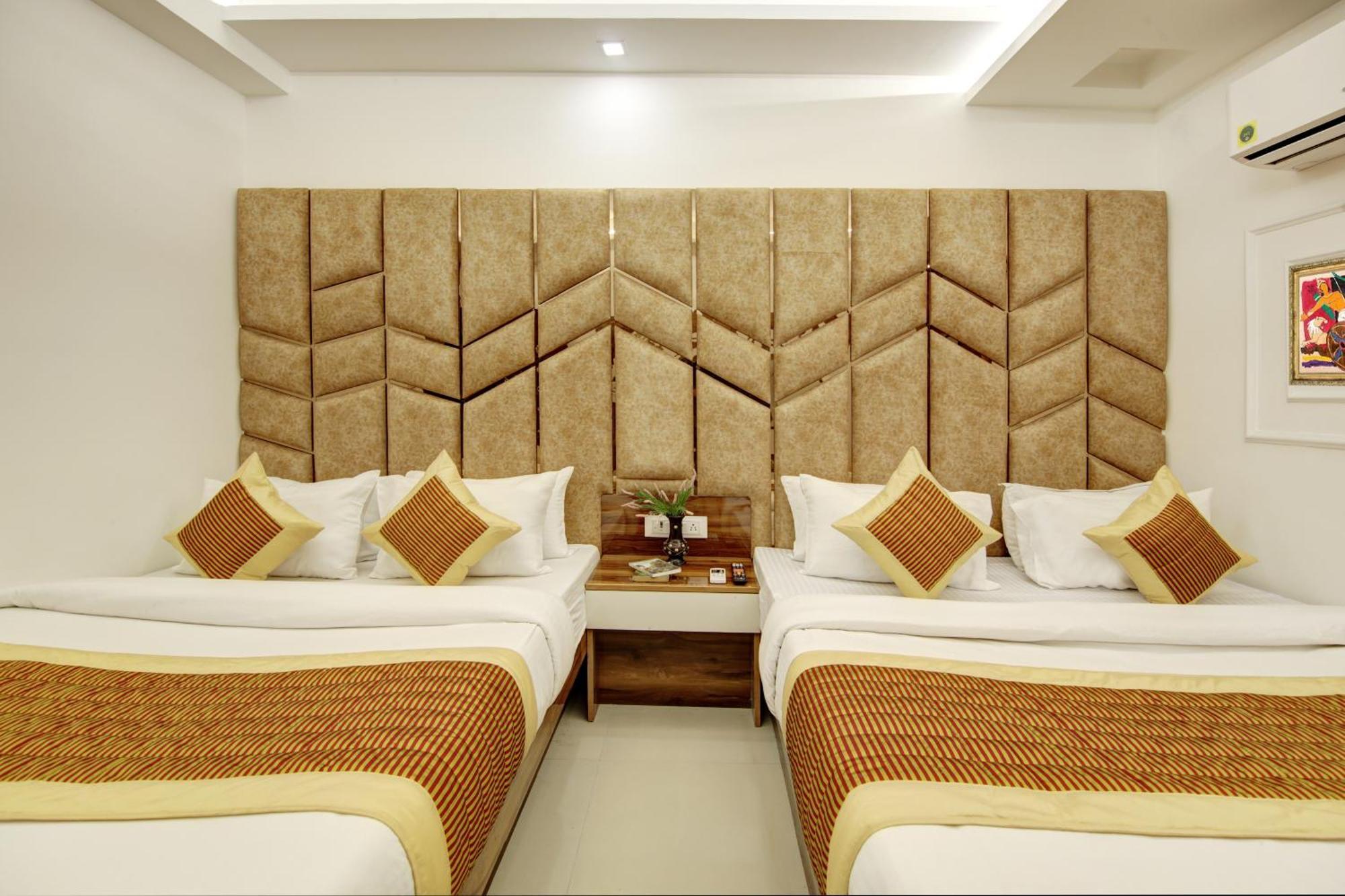 Hotel Star Villa - Front Of New Delhi Railway Station & 5 Minute From Connaught Place エクステリア 写真