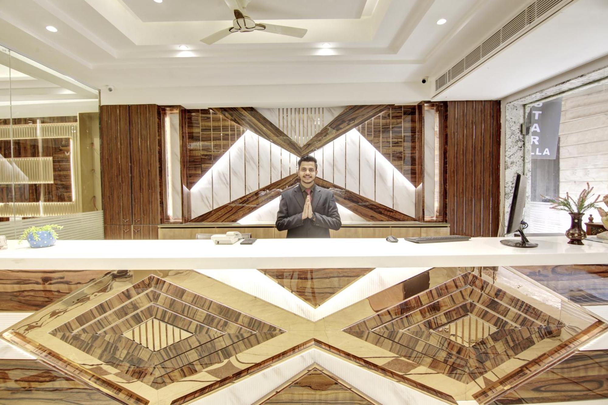 Hotel Star Villa - Front Of New Delhi Railway Station & 5 Minute From Connaught Place エクステリア 写真