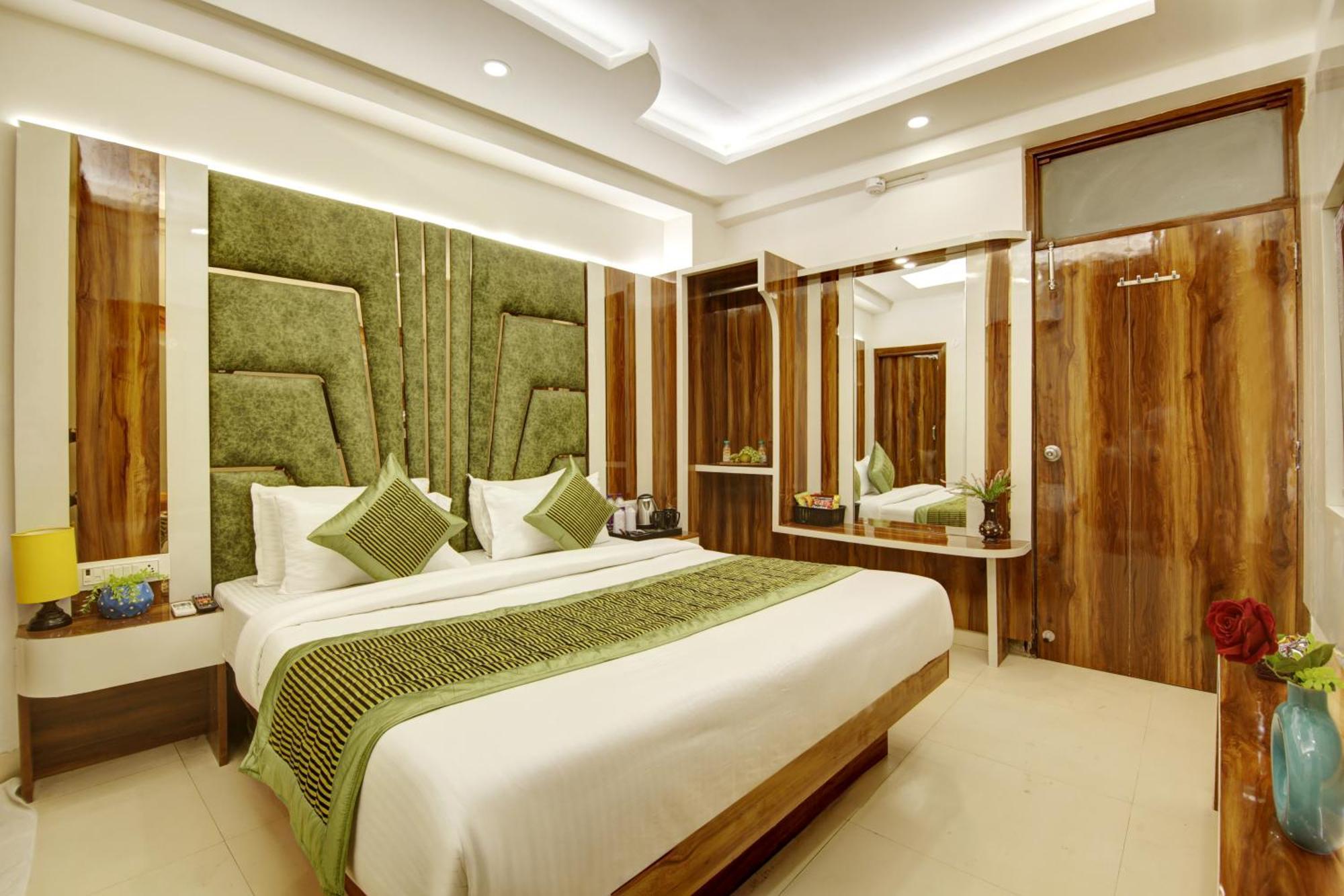 Hotel Star Villa - Front Of New Delhi Railway Station & 5 Minute From Connaught Place エクステリア 写真