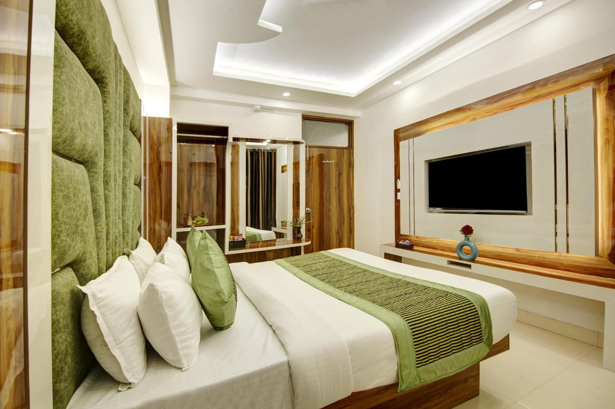 Hotel Star Villa - Front Of New Delhi Railway Station & 5 Minute From Connaught Place エクステリア 写真
